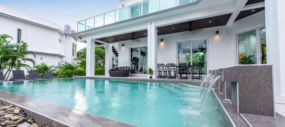 4 bedrooms Cafe / restaurant in Pattaya, Thailand No. 24844 5