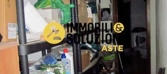 4 rooms Apartment in Vanzaghello, Italy No. 8182 14