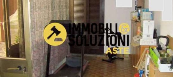 4 rooms Apartment in Vanzaghello, Italy No. 8182 10