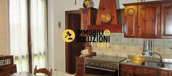 4 rooms Apartment in Vanzaghello, Italy No. 8182 5