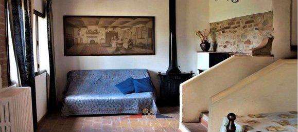 7 bedrooms Villa in Siena, Italy No. 196617 36