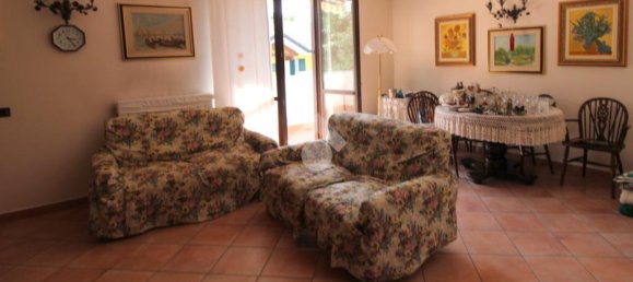 3 bedrooms Villa in Nerviano, Italy No. 353080 14