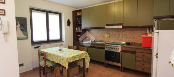 3 bedrooms Villa in Nerviano, Italy No. 353080 6