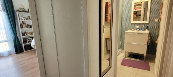 2 chambres Appartement à Compiègne, France No. 320656 5