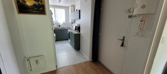 2 chambres Appartement à Compiègne, France No. 320656 4
