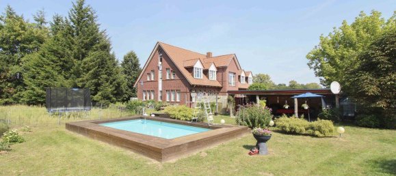 7 bedrooms Building in Mecklenburgische Seenplatte, Germany No. 273426 3