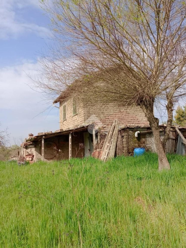 Casa de 4 habitaciónes en Olevano Romano, Italy No. 54680