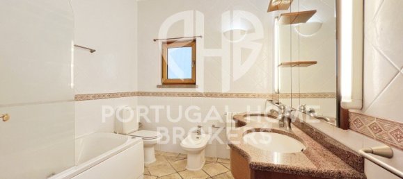 3 bedrooms Villa in Sesimbra, Portugal No. 135282 47