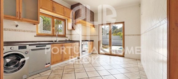 3 bedrooms Villa in Sesimbra, Portugal No. 135282 28