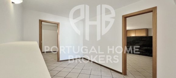 3 bedrooms Villa in Sesimbra, Portugal No. 135282 14