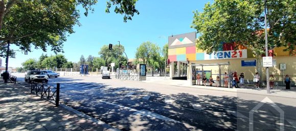 1 bedroom Penthouse in Madrid, Spain No. 178519 39