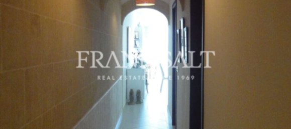 Квартира с 2 спальнями в Айнсилем, Мальта № 5560 11