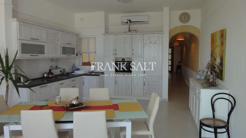 Квартира с 2 спальнями в Айнсилем, Мальта № 5560