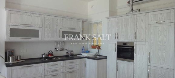 Квартира с 2 спальнями в Айнсилем, Мальта № 5560 2