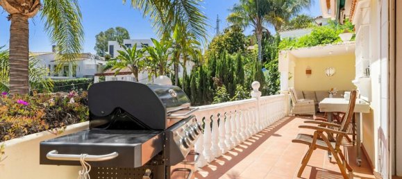 5 bedrooms Villa in Marbella, Spain No. 100484 5