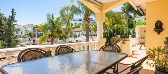 5 bedrooms Villa in Marbella, Spain No. 100484 6