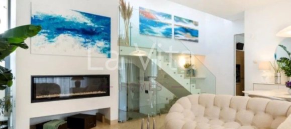 4 bedrooms Villa in Cascais, Portugal No. 125564 3