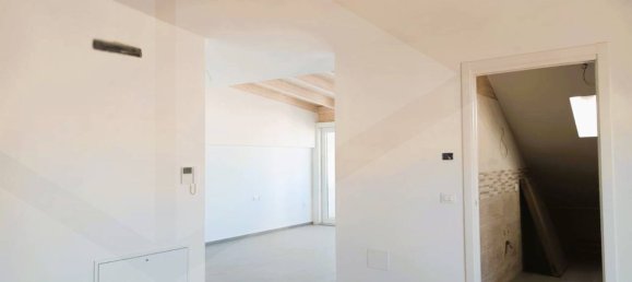 Penthouse de 3 divisões em San Severo, Italy N.º 19482 12