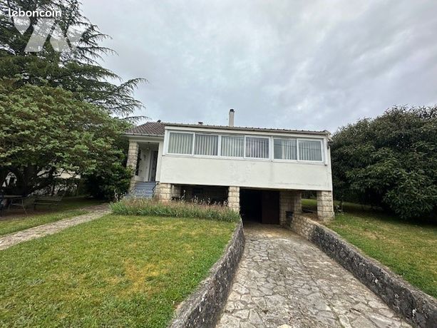 Villa de 1 dormitorio en Pont-sur-Yonne, France No. 301696