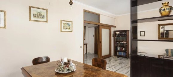 4 bedrooms Apartment in Rome, Italy No. 29068 4