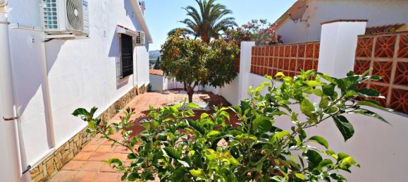 Villa de 3 dormitorios en Caleta de Vélez, Spain No. 60741 2