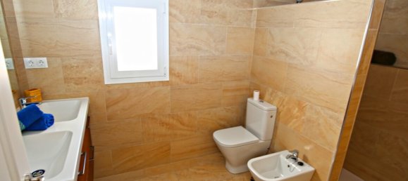 Villa de 3 dormitorios en Caleta de Vélez, Spain No. 60741 18