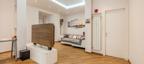 Квартира с 7 спальнями в Генуя, Италия № 312684 22