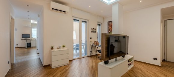 Квартира с 7 спальнями в Генуя, Италия № 312684 15