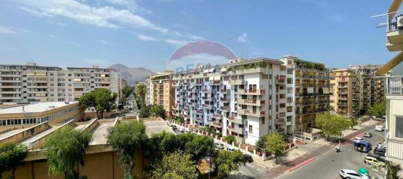 3 bedrooms Apartment in Palermo, Italy No. 328603 10