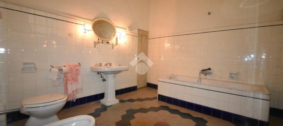 Villa de 5 divisões em Meldola, Italy N.º 114825 29