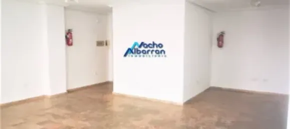 60m² Office in Badajoz, Spain No. 156043 6