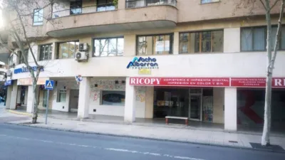 60m² Office in Badajoz, Spain No. 156043