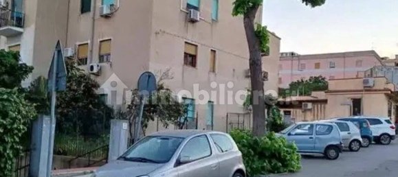 Квартира с 4 спальнями в Мессина, Италия № 224364 3