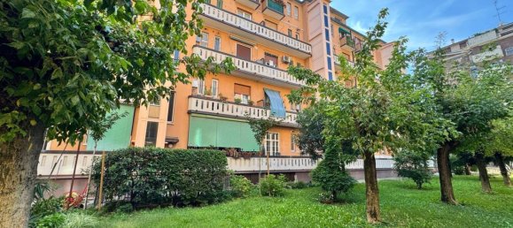 1 bedroom Apartment in Milan, Italy No. 347621 3