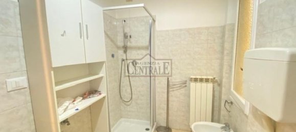 Квартира с 2 комнатами в Санремо, Италия № 229017 4