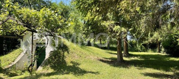 2-salle Terrain à Kreuttal, Austria No. 250756 3