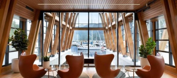 3 bedrooms Condo in British Columbia, Canada No. 203 3