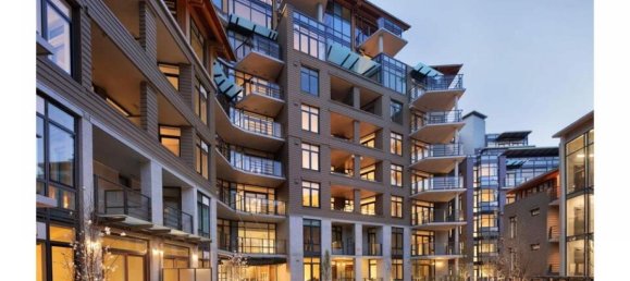 3 bedrooms Condo in British Columbia, Canada No. 203 6