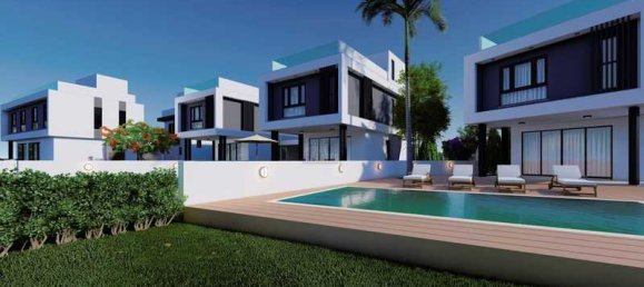 4 bedrooms House in Paralimni, Cyprus No. 16069 16