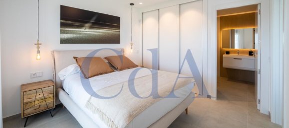 Apartamento de 3 dormitorios en Santa Pola, Spain No. 5516 19