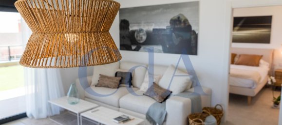 Apartamento de 3 dormitorios en Santa Pola, Spain No. 5516 3