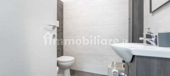 2 bedrooms Apartment in Milan, Italy No. 331542 35