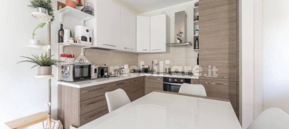 2 bedrooms Apartment in Milan, Italy No. 331542 26