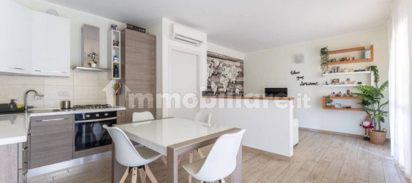 2 bedrooms Apartment in Milan, Italy No. 331542 28