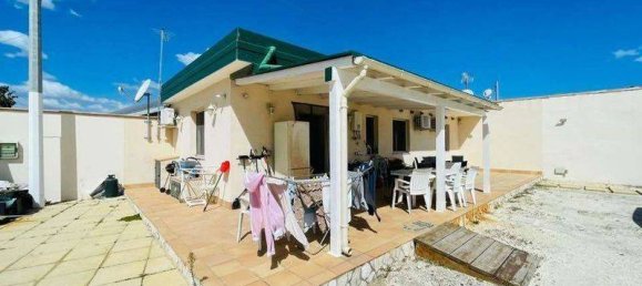 3 bedrooms Apartment in Syracuse, Italy No. 244695 3