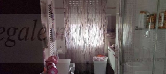 2-salle Appartement à Sesto San Giovanni, Italy No. 13892 4