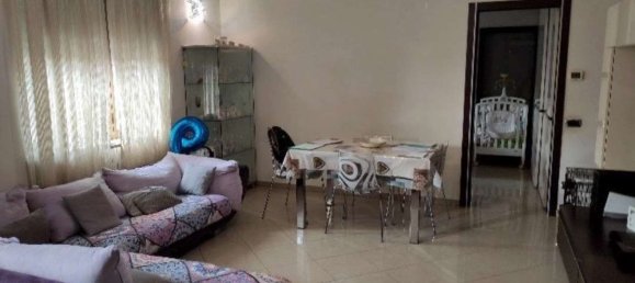 2-salle Appartement à Sesto San Giovanni, Italy No. 13892 2