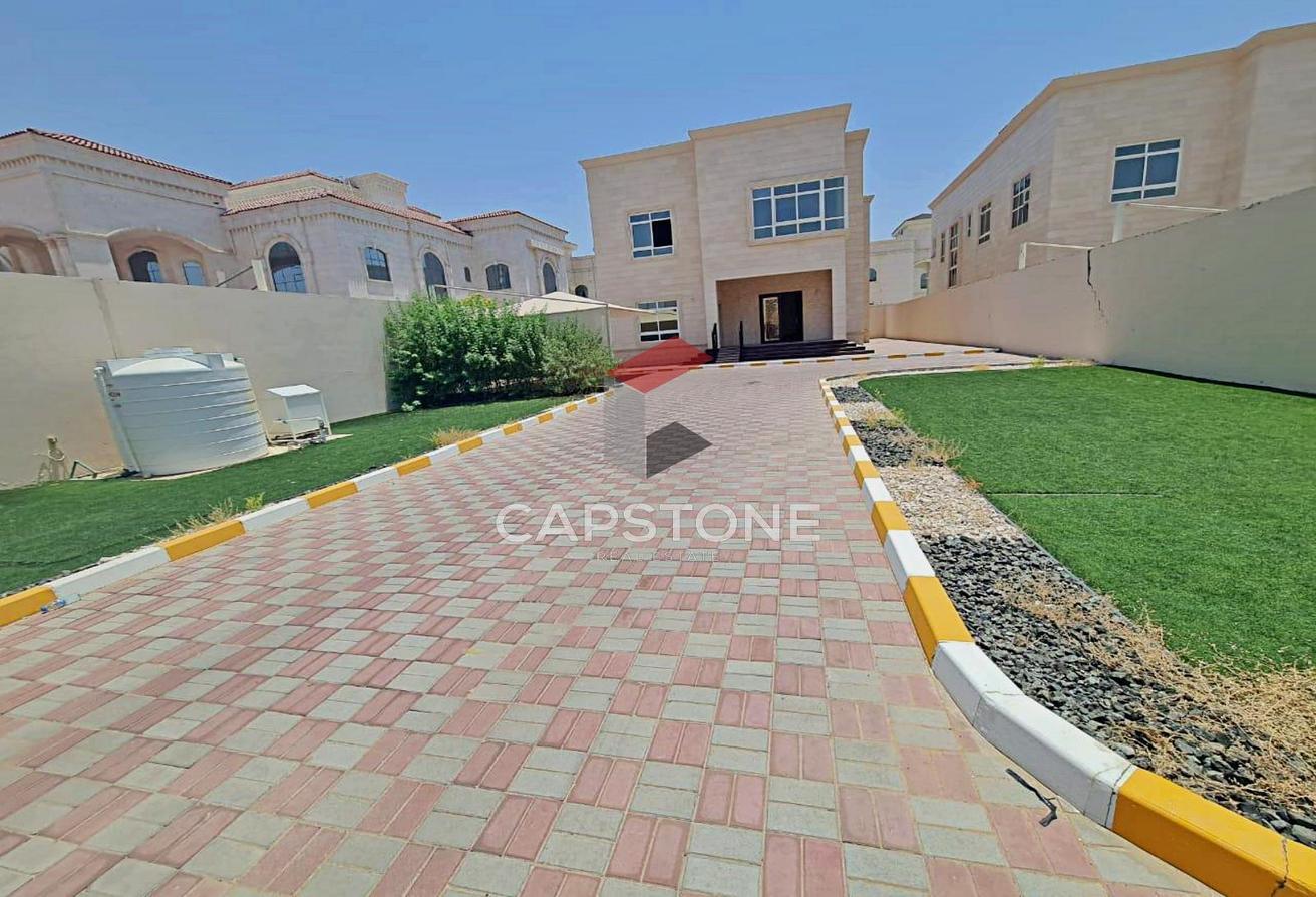 5 chambres Villa à Falaj Hazzaa, UAE No. 31588