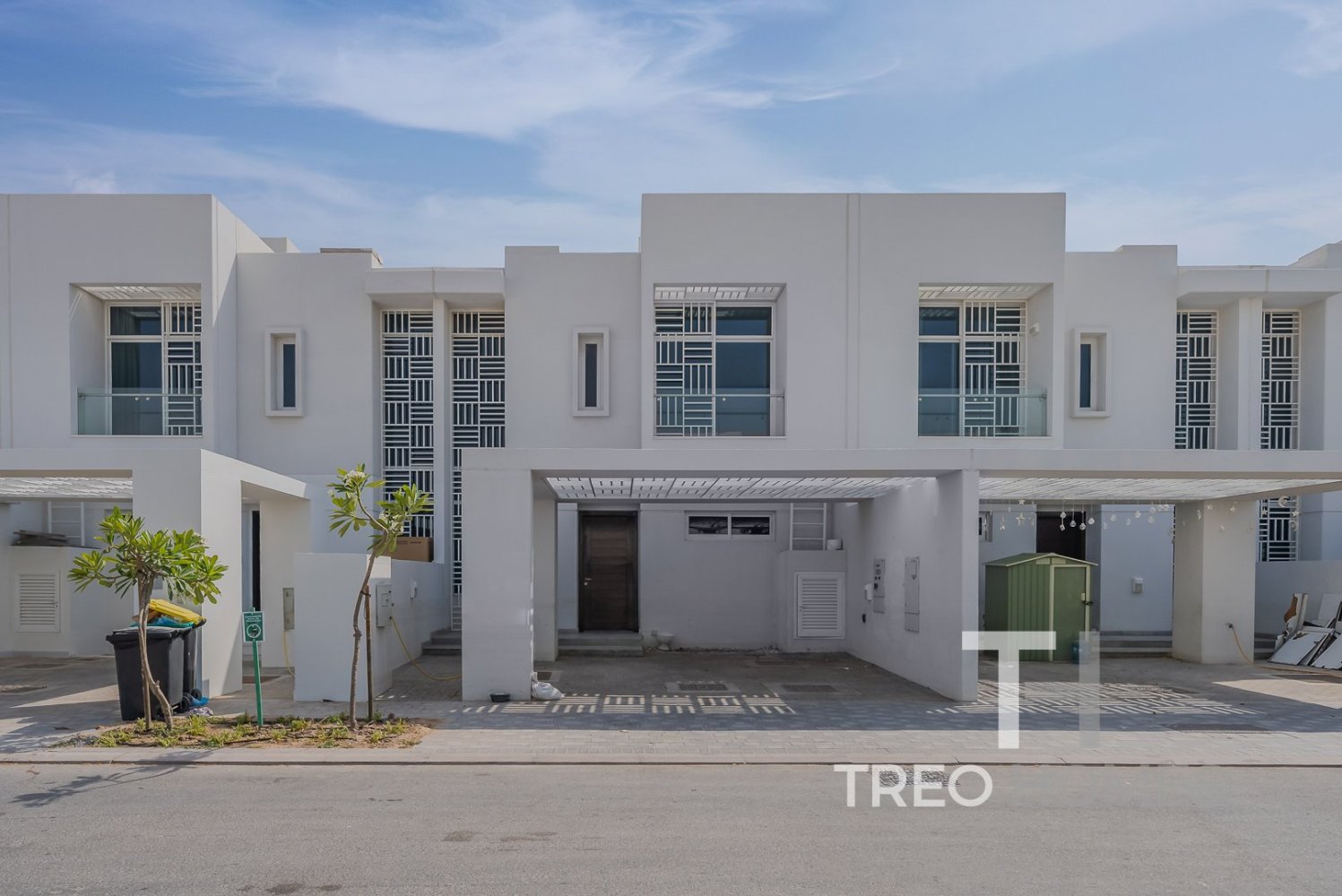 3 bedrooms Townhouse in Mudon, UAE No. 28597