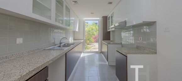 3 bedrooms Townhouse in Mudon, UAE No. 28597 12